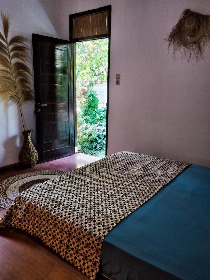 Gili Moonlight Retreat Villa กิลิไอร์ ภายนอก รูปภาพ