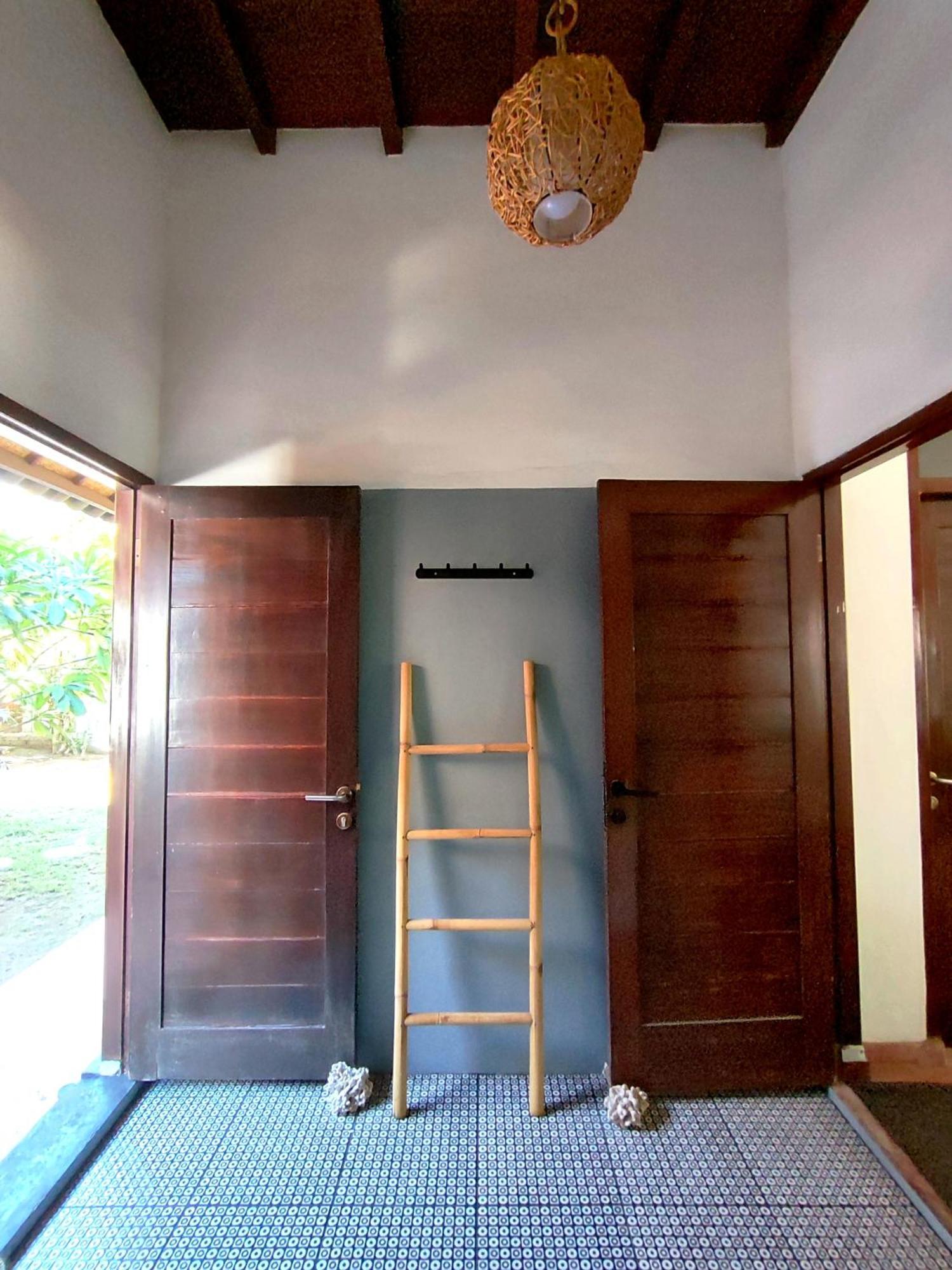 Gili Moonlight Retreat Villa กิลิไอร์ ภายนอก รูปภาพ