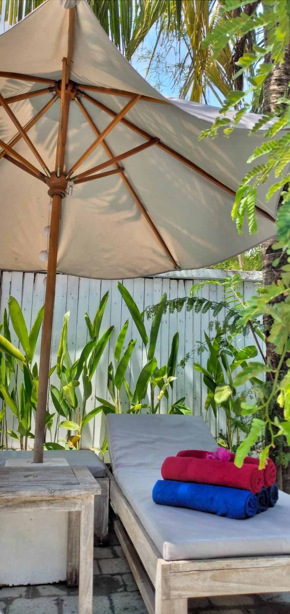 Gili Moonlight Retreat Villa กิลิไอร์ ภายนอก รูปภาพ